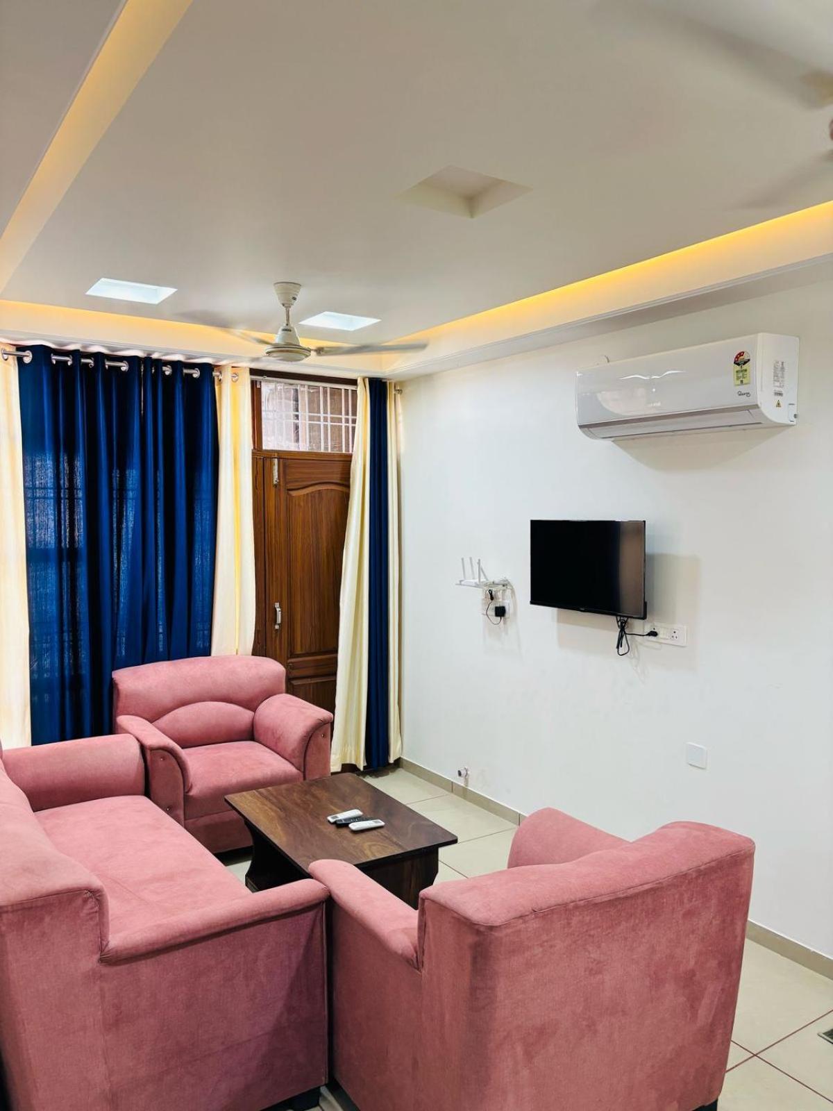 The Rainbow Retreat By Divine Hospitality Hotel Jaipur Bagian luar foto